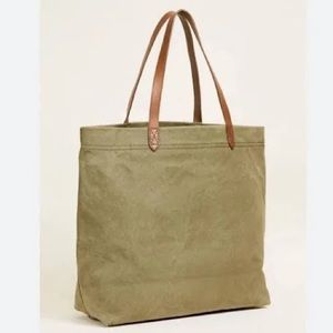 Madewell Canvas Transport Tote Bag in Green (discontinued)